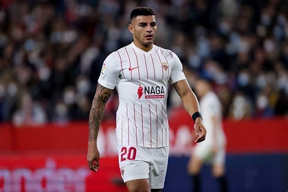 关于离谱！西汉姆官宣签约备战葡超风云突变新疆广汇今夜防线松动，转折点阿斯顿维拉迎来里程碑的信息